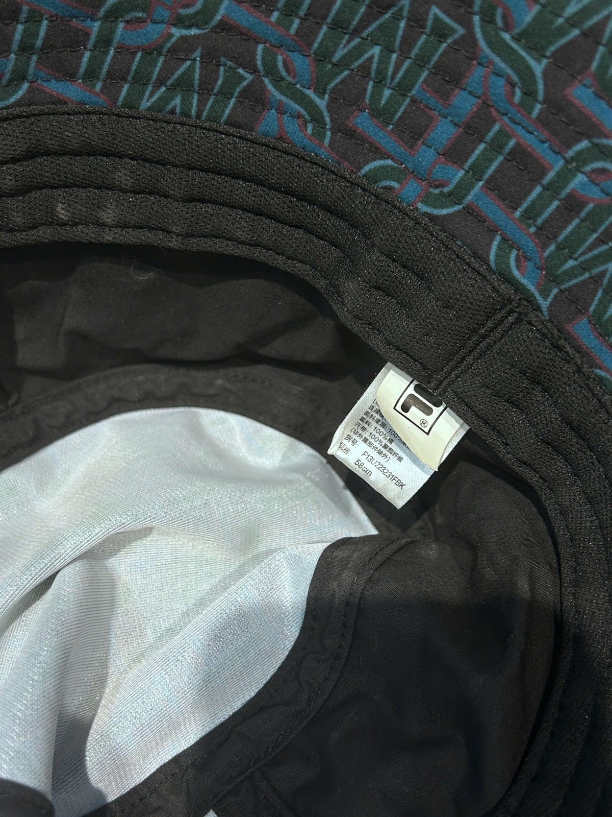 Fila × Maison MIHARA YASUHIRO Maison Mihara Yasuhiro x FILA Bucket Hat Size ONE SIZE - 4 Thumbnail