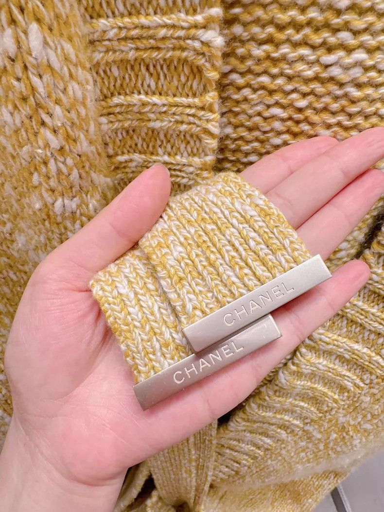 Chanel Chanel Yellow sweater jacket Size XS / US 0-2 / IT 36-38 - 9 Thumbnail