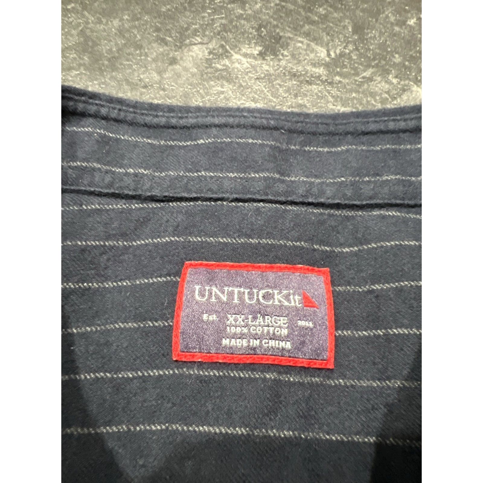 UNTUCKit VINTAGE UNTUCKit Flannel Shirt Men’s XXL Navy Pinstripe Long Sleeve Button-Up Slim Fit 90s Size US XXL / EU 58 / 5 - 7 Thumbnail