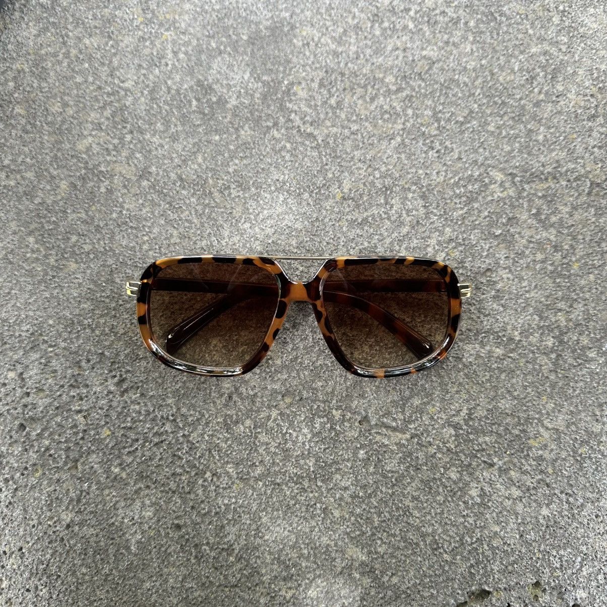 Other Y2K Unisex Sunglasses Retro Fashion Shades KLS6931-01 Size ONE SIZE - 1 Thumbnail