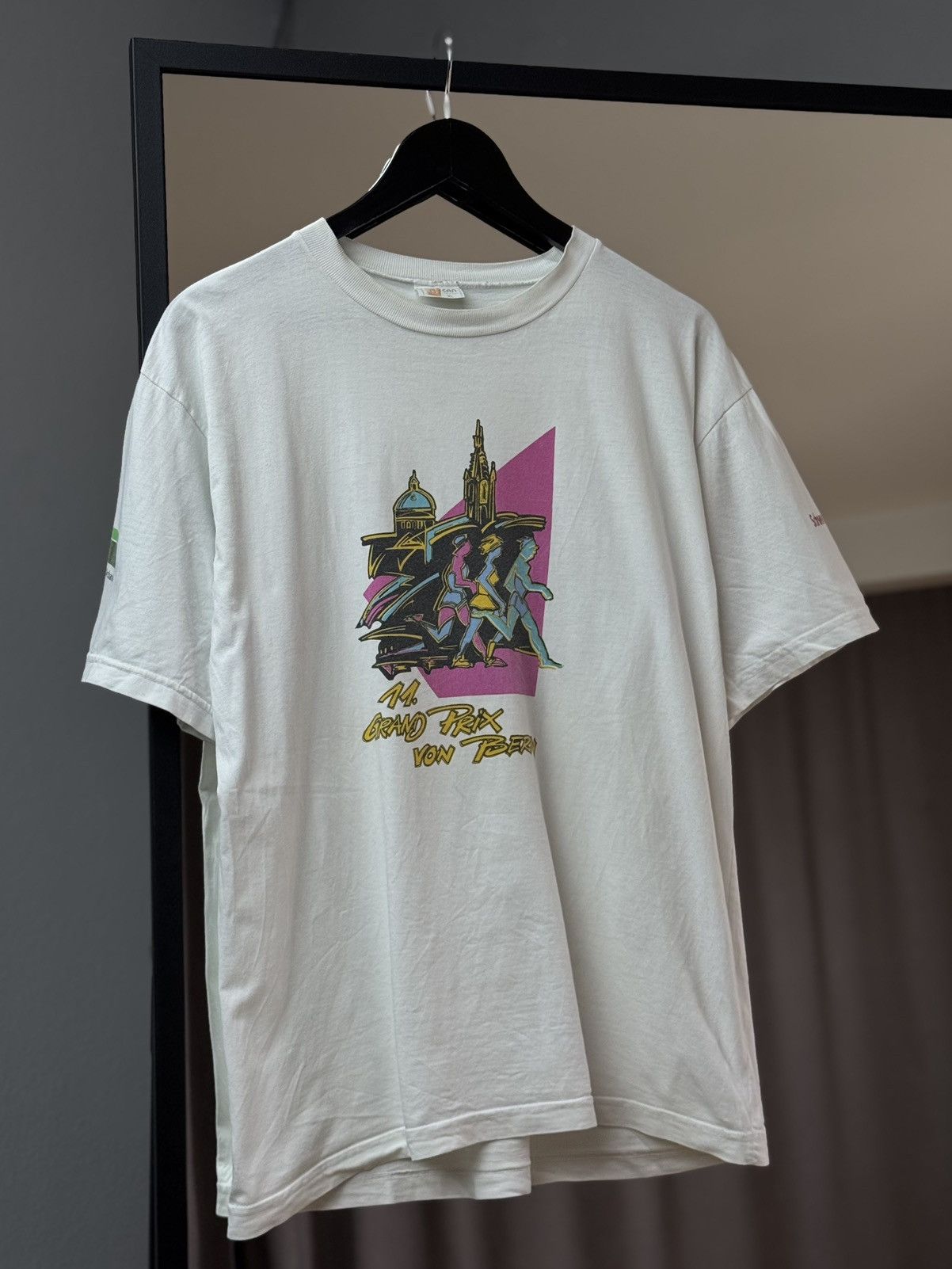 Asics Vintage Asics Grand Prix Von Bern 1997 T-shirt Size US XL / EU 56 / 4 - 1 Thumbnail