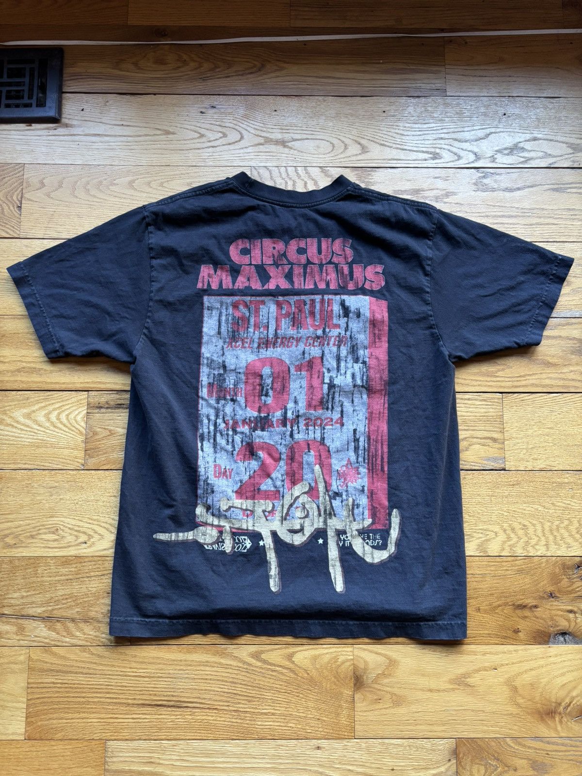 Travis Scott Travis Scott Utopia St. Paul Exclusive T-Shirt Size US L / EU 52-54 / 3 - 2 Thumbnail