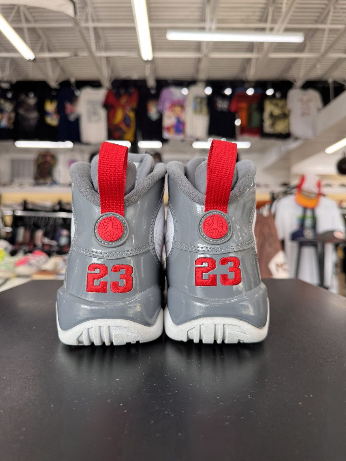 Jordan Brand Air Jordan 9 Fire Red Size 7Y (2022) Size US 6 / EU 39 - 5 Thumbnail