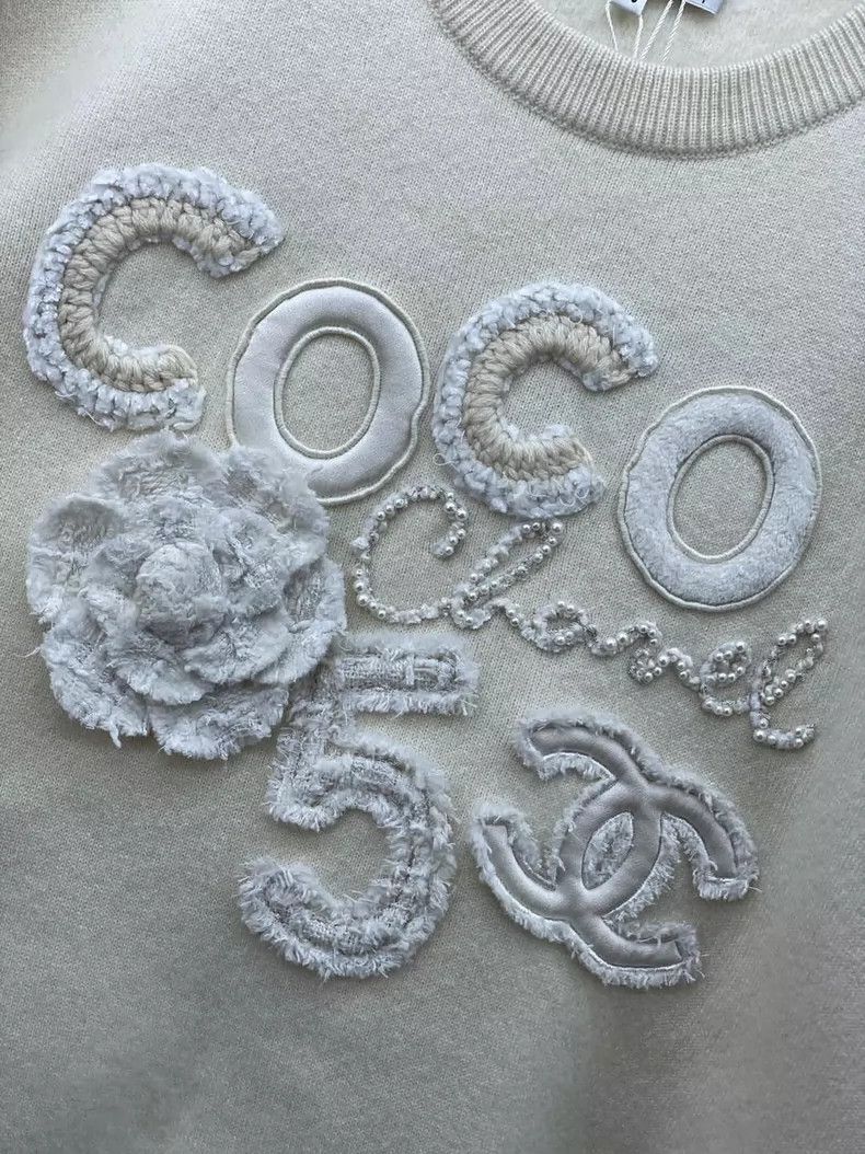 Chanel Chanel Autumn and winter coco camellia knitted cashmere swe Size XS / US 0-2 / IT 36-38 - 3 Thumbnail
