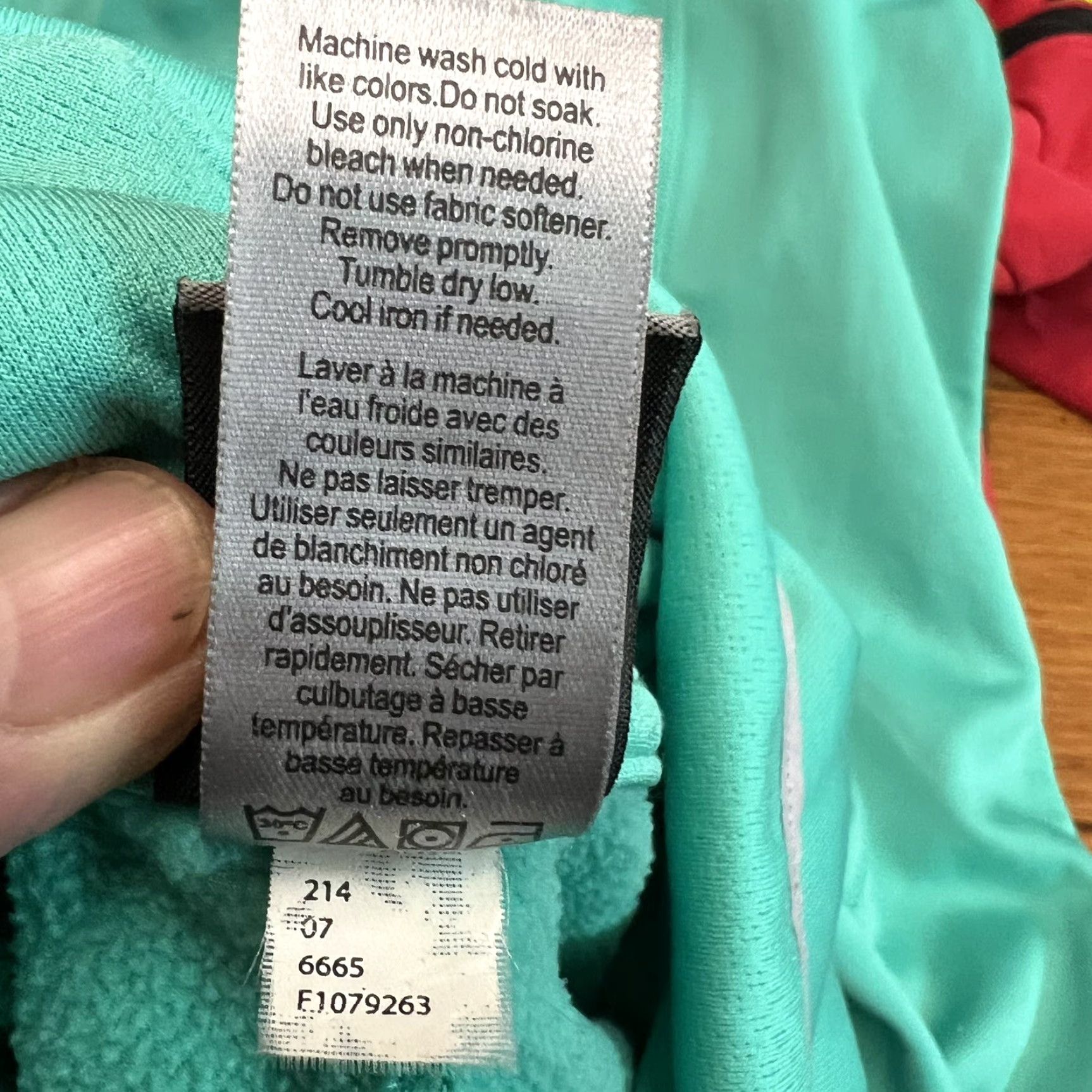 Champion Champion Sweatshirt Women's Size L Green Duo Dry Running Cowl Neck Long Sleeve Size L / US 10 / IT 46 - 7 Thumbnail