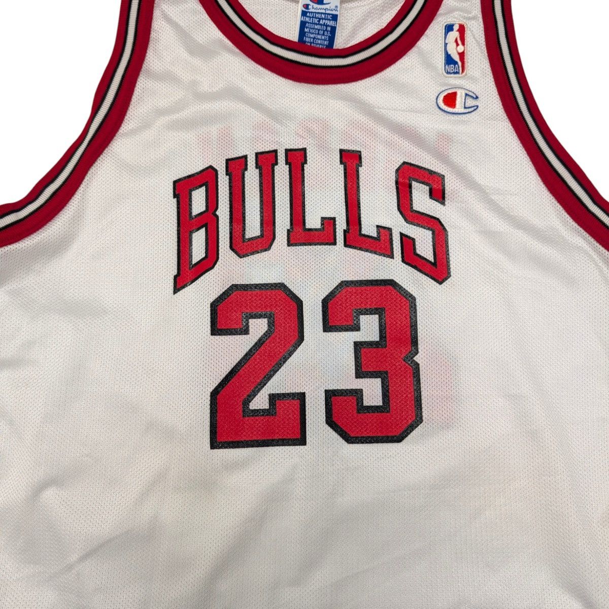 Champion Michael Jordan OG 90s Champion Home Basketball Jersey Bulls Size US XL / EU 56 / 4 - 5 Thumbnail
