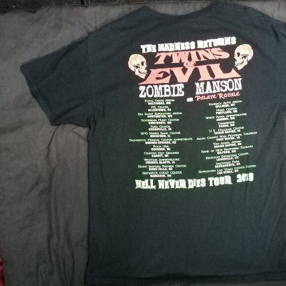 Band Tees Rob Zombie Marilyn Manson Hell Never Dies Tour T-Shirt Size US L / EU 52-54 / 3 - 5 Thumbnail