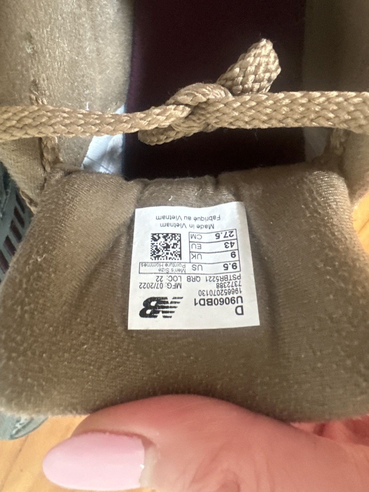 Bodega × New Balance Bodega x New Balance 9060 "AGE OF DISCOVERY" Size US 9.5 / EU 42-43 - 9 Thumbnail