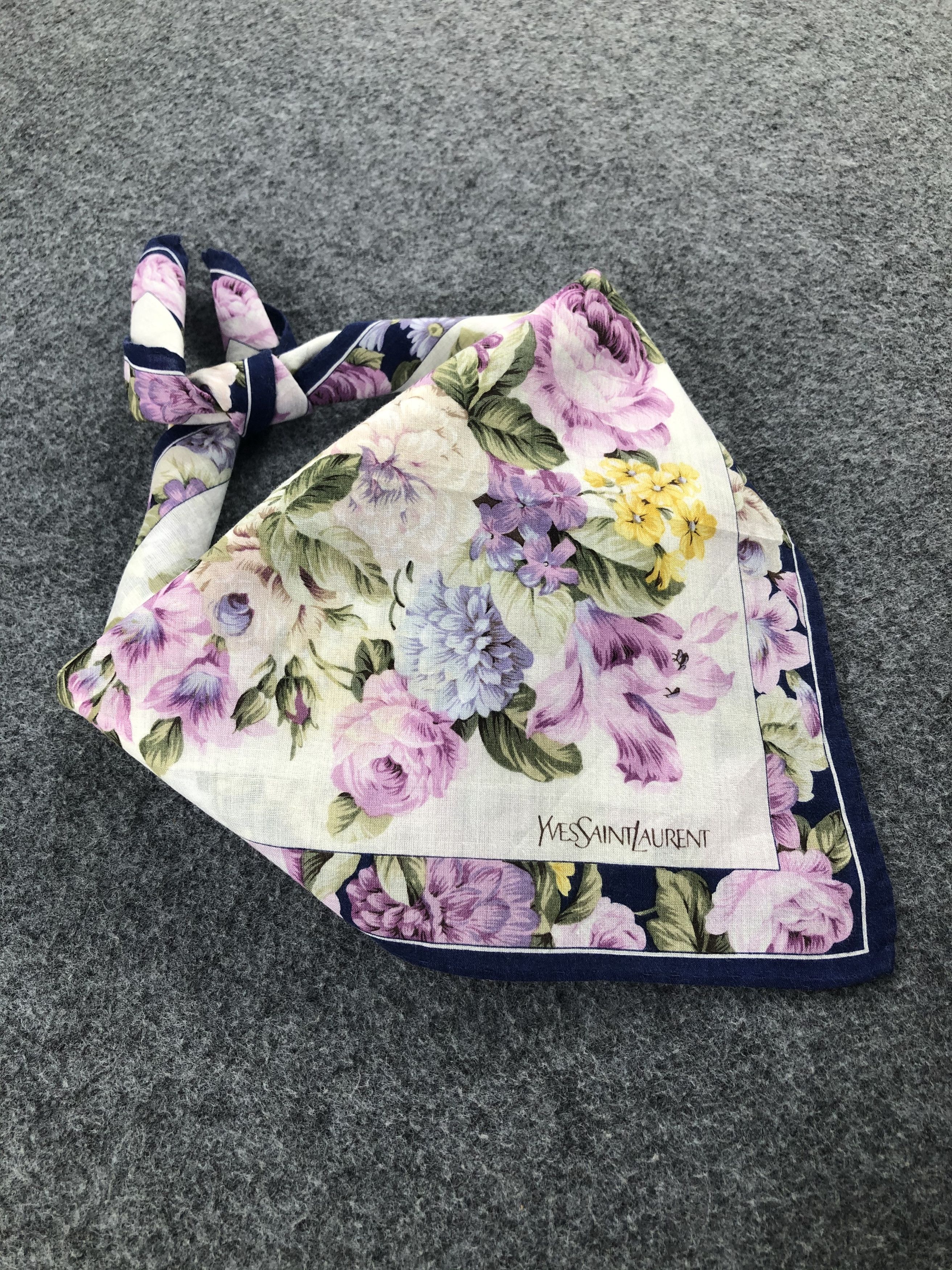 Yves Saint Laurent Yves Saint Laurent Handkerchief / Bandana / Neckerchief Size ONE SIZE - 1 Thumbnail