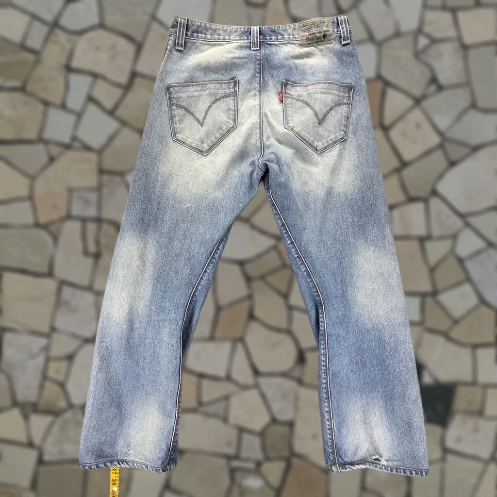 Levi's VINTAGE Levi's Engineered Jeans Men 30x27 Relaxed Denim Distressed Pockets 10th Anniversary Blue 90s/Decade? Wait Size US 30 / EU 46 - 1 Thumbnail