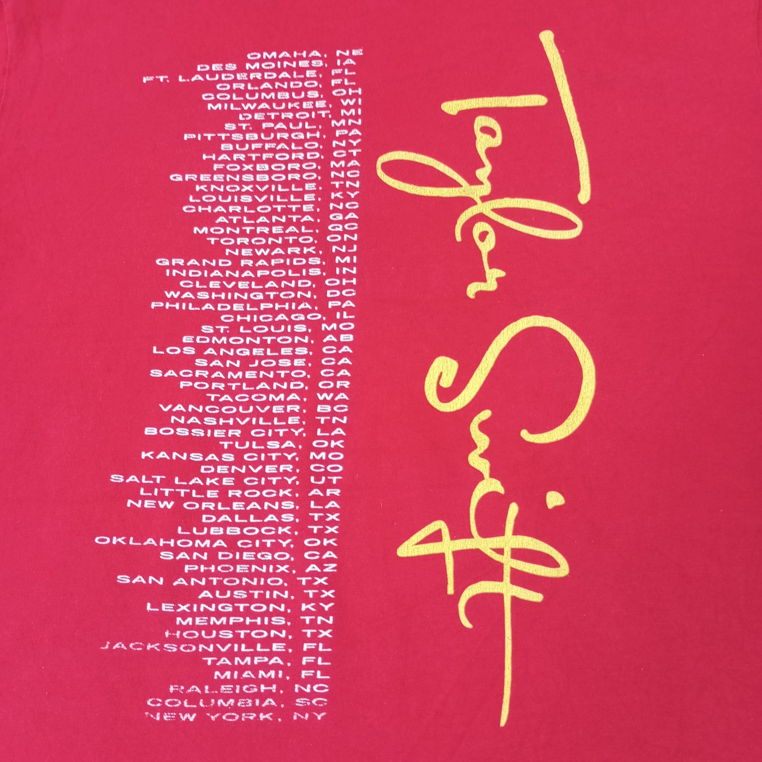 Band Tees Taylor Swift Singer Music Tour Tshirt c249n37 Size US M / EU 48-50 / 2 - 9 Thumbnail
