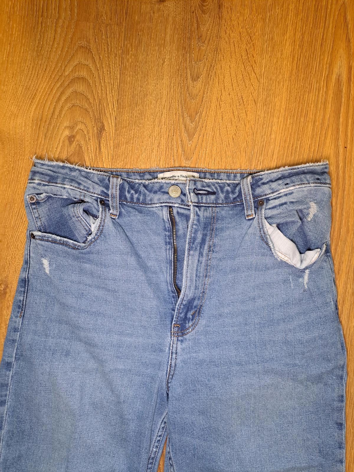 Abercrombie & Fitch DISTRESSED Y2K Abercrombie & Fitch Jeans Womens 10R Blue Size 32" / US 10 / IT 46 - 5 Thumbnail