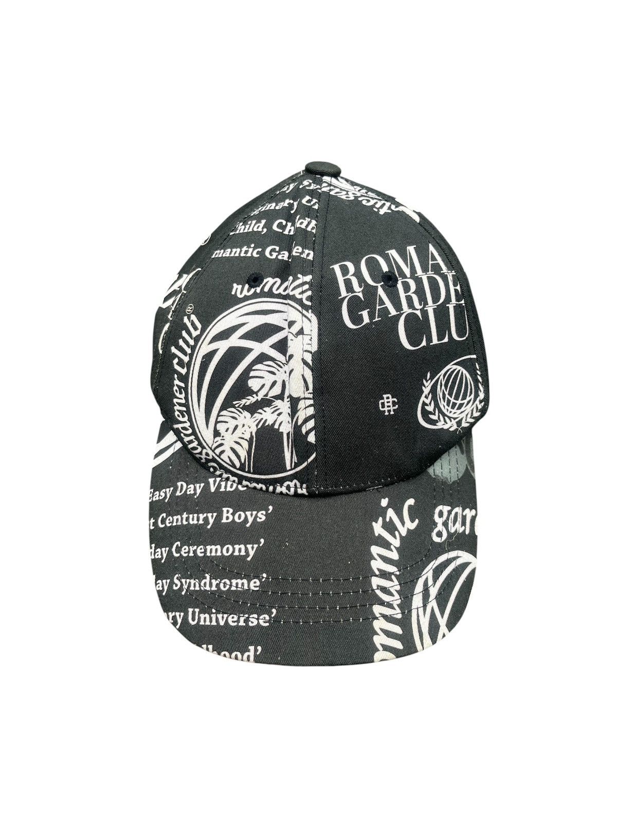Japanese Brand Romantic Crown Streetwear Cap All Over Typography Print Size ONE SIZE - 2 Thumbnail