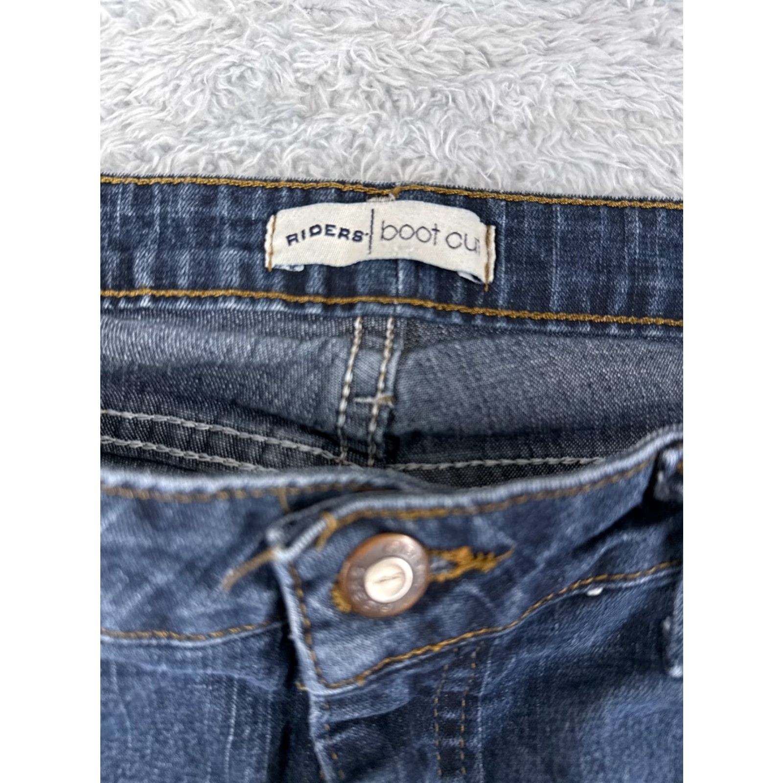 Lee Lee Jeans Womens 10 Blue Denim Bootcut Western Mid Rise 29x32 Pants Regular 5-Pocket Zipper Distressed Cotton Blend Cowboy Southwestern American Lee Size 32" / US 10 / IT 46 - 6 Thumbnail