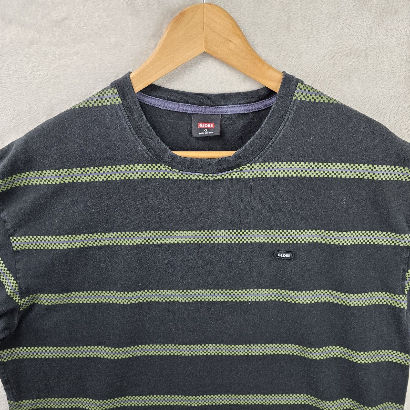 Globe Vintage Globe Skateboards Striped Shirt XL Skater Grunge Y2K Size US XL / EU 56 / 4 - 2 Thumbnail