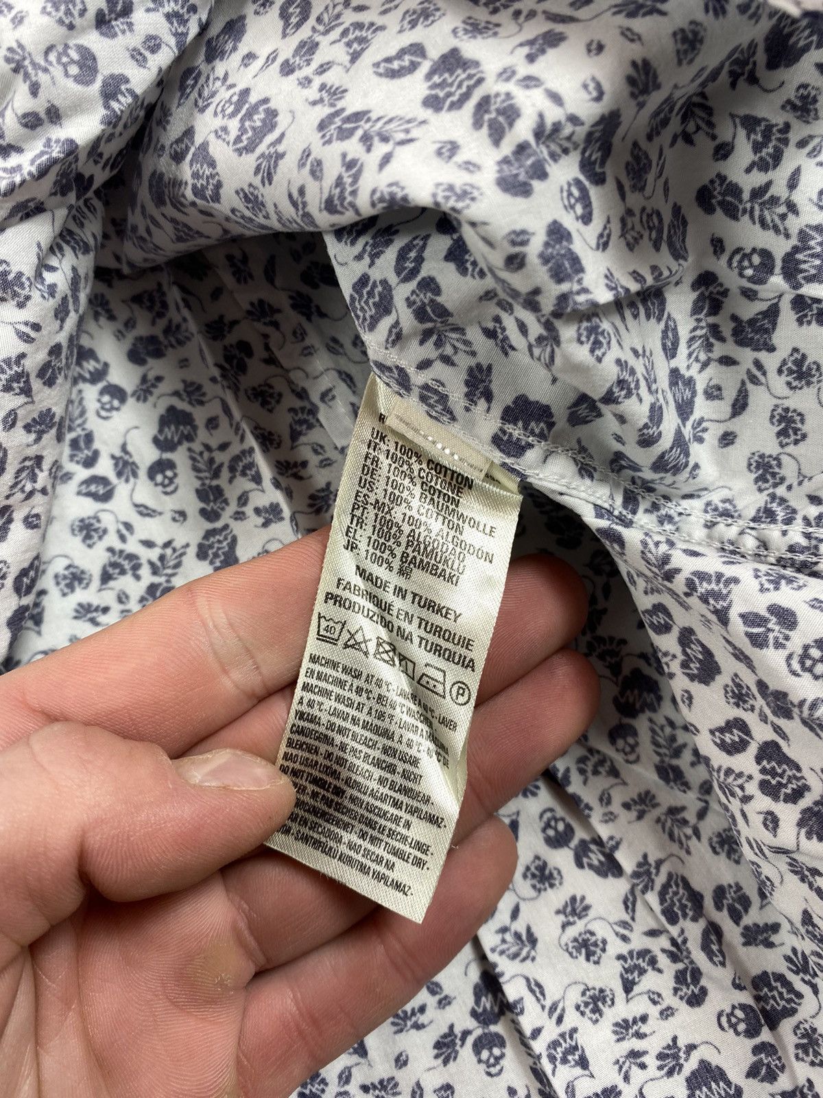 Diesel × Japanese Brand Luxury Men’s Diesel Shirts With Skulls Size US M / EU 48-50 / 2 - 7 Thumbnail