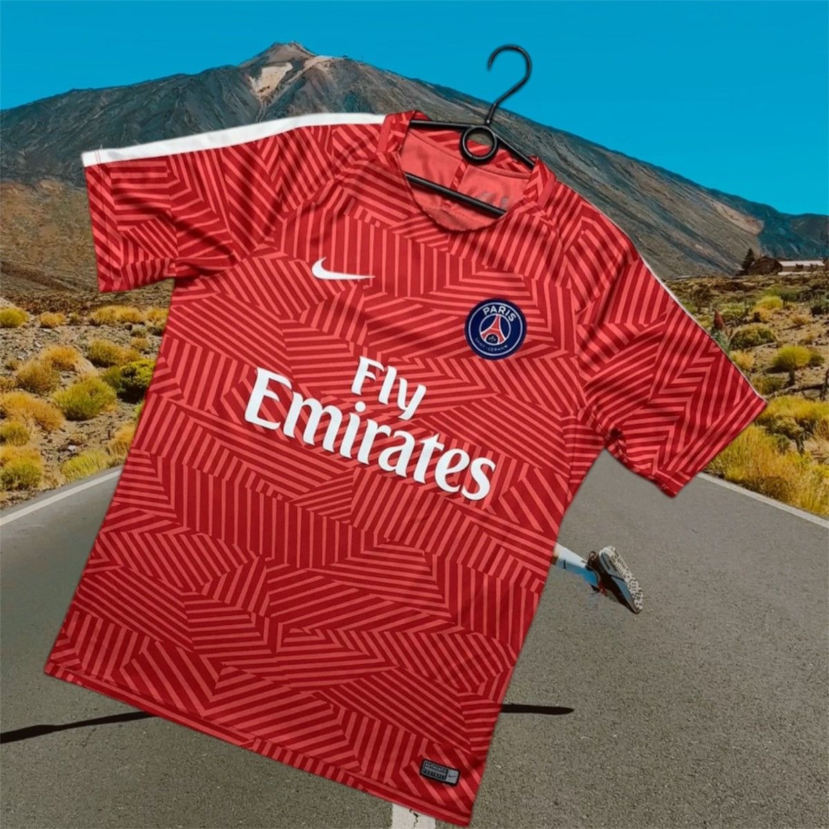 Soccer jersey Nike PSG size L Paris