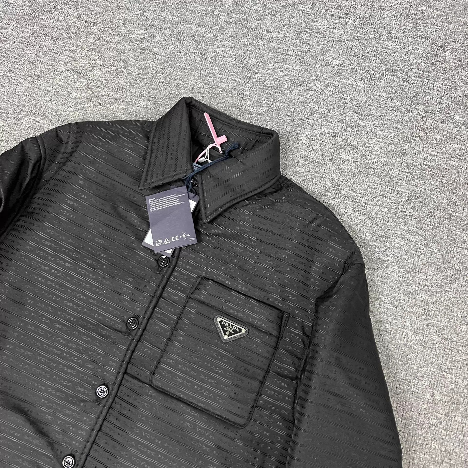 Prada Prada Triangle Logo Print Recycled Nylon Puffer 38 Size XS / US 0-2 / IT 36-38 - 3 Thumbnail