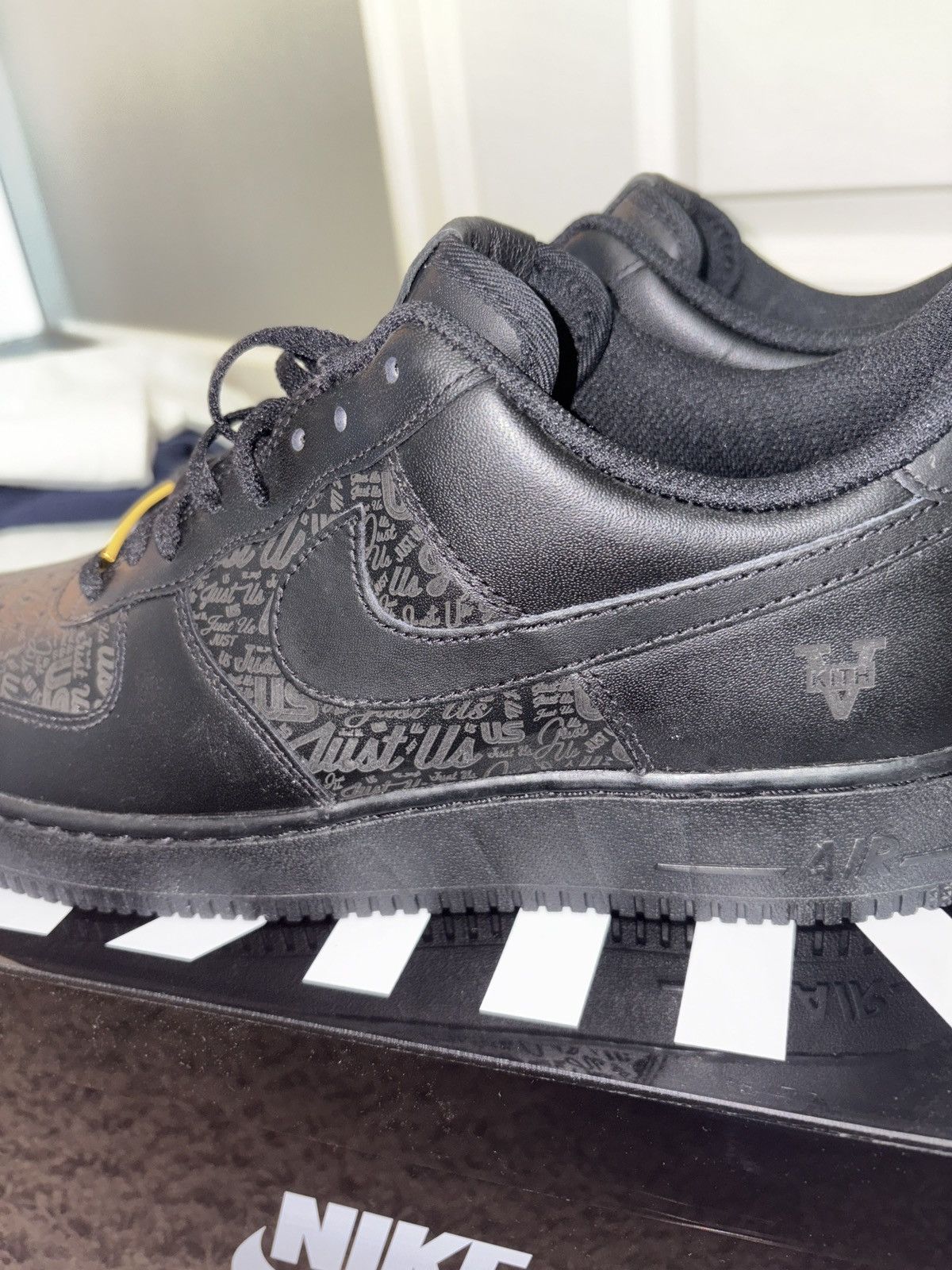 Kith × Nike Nike x Kith Friends and Family AF1 “Just Us” Blackout Size US 11.5 / EU 44-45 - 1 Thumbnail