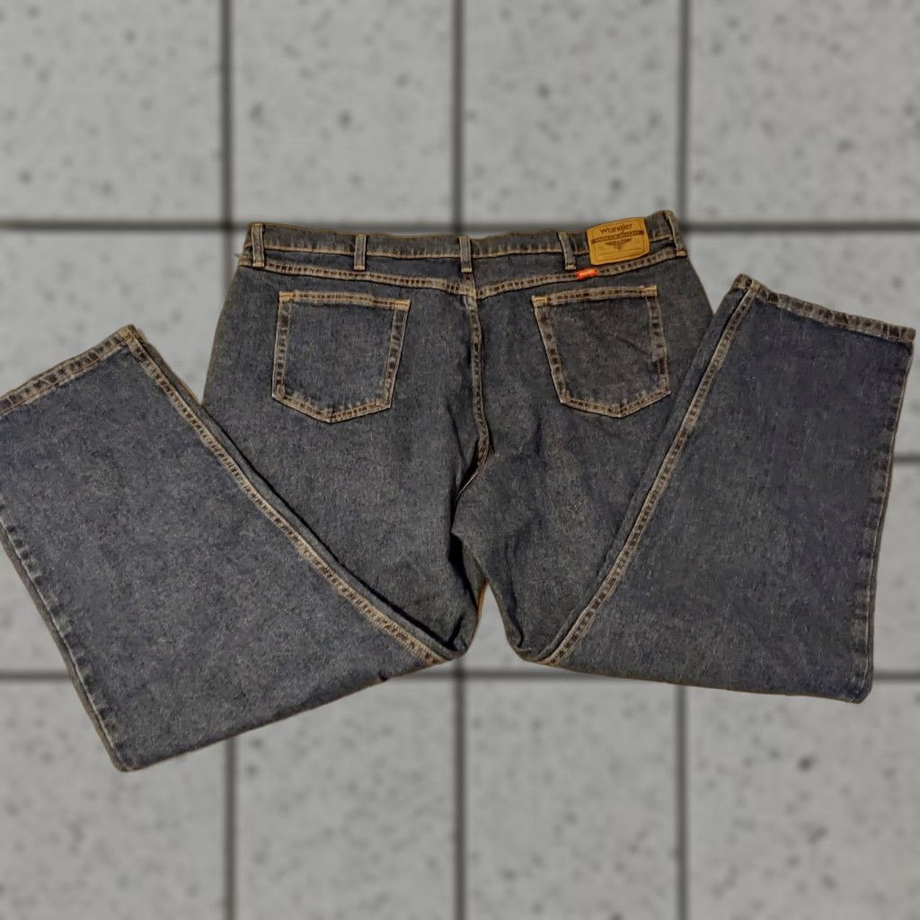 Wrangler Mens Wrangler Jeans 44x30 Relaxed Straight Denim Stretch New Size US 44 / EU 60 - 1 Thumbnail