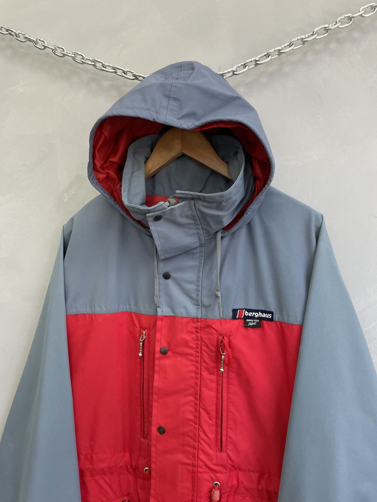 Berghaus Retro 90s Gore Tex Berghaus rain hood jacket rare hype Size US L / EU 52-54 / 3 - 2 Thumbnail