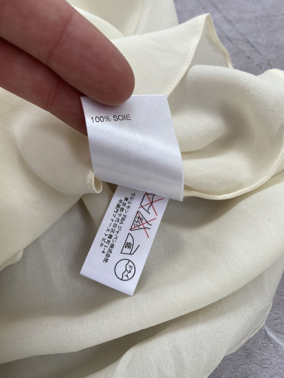 Chloe Chloe Sheer 100% Silk Blouse Long Sleeve Milk Made in France Size XS / US 0-2 / IT 36-38 - 12 Thumbnail