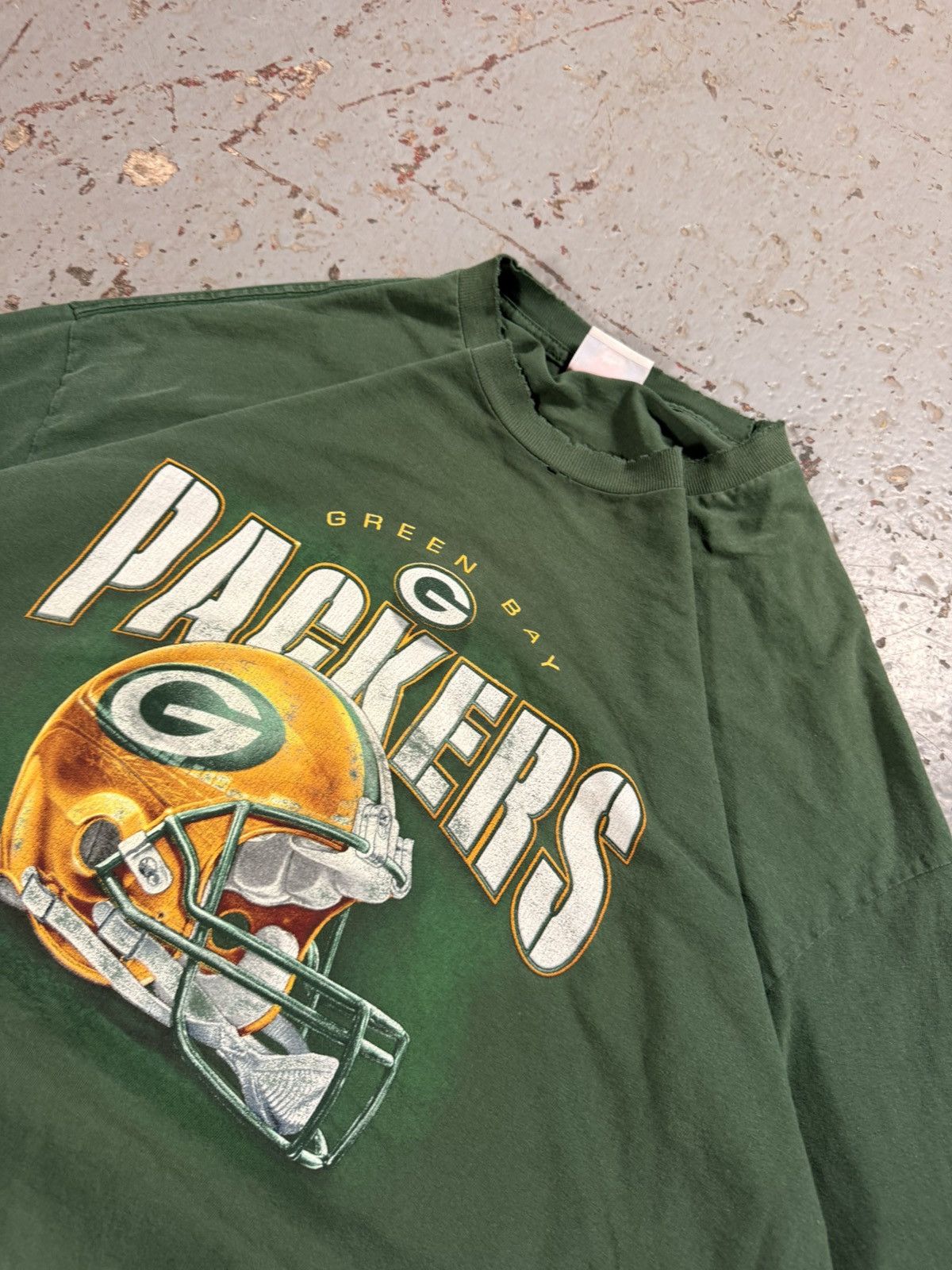 NFL × Other × Vintage Vintage Distressed Green Bay Packers Long sleeve Helmet Tee Size US L / EU 52-54 / 3 - 2 Thumbnail
