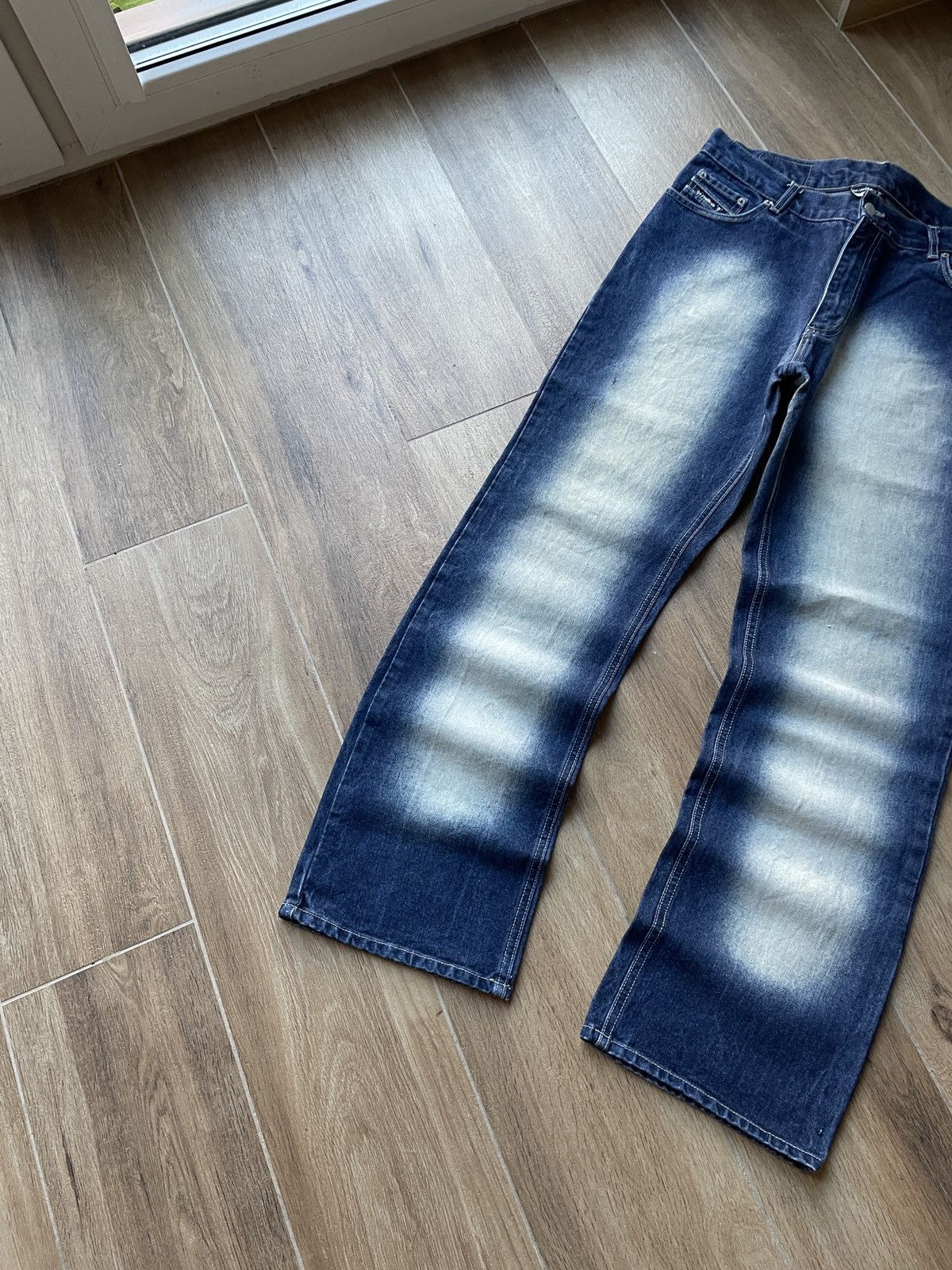 Vintage Vintage Flared Jeans Faded Avant Garde Mud Washed Japanese Size US 34 / EU 50 - 3 Thumbnail