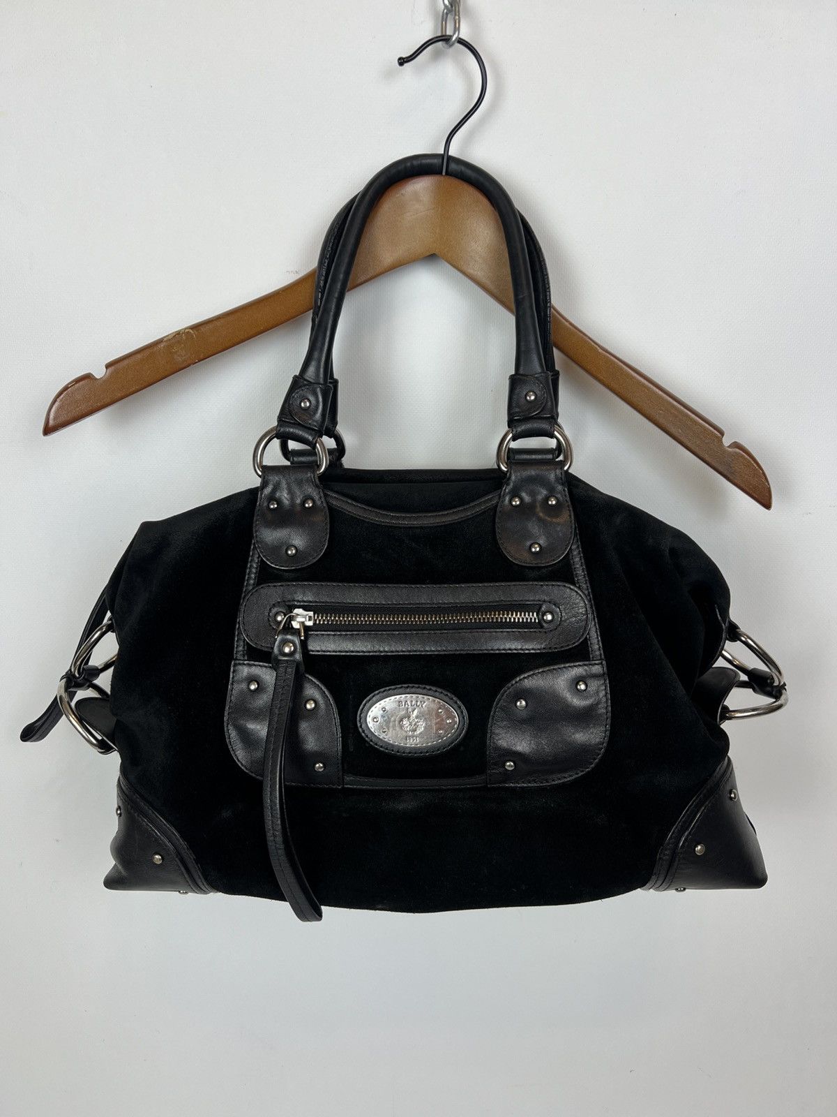 Bally Vintage Bally suede leather Bag Size ONE SIZE - 1 Thumbnail