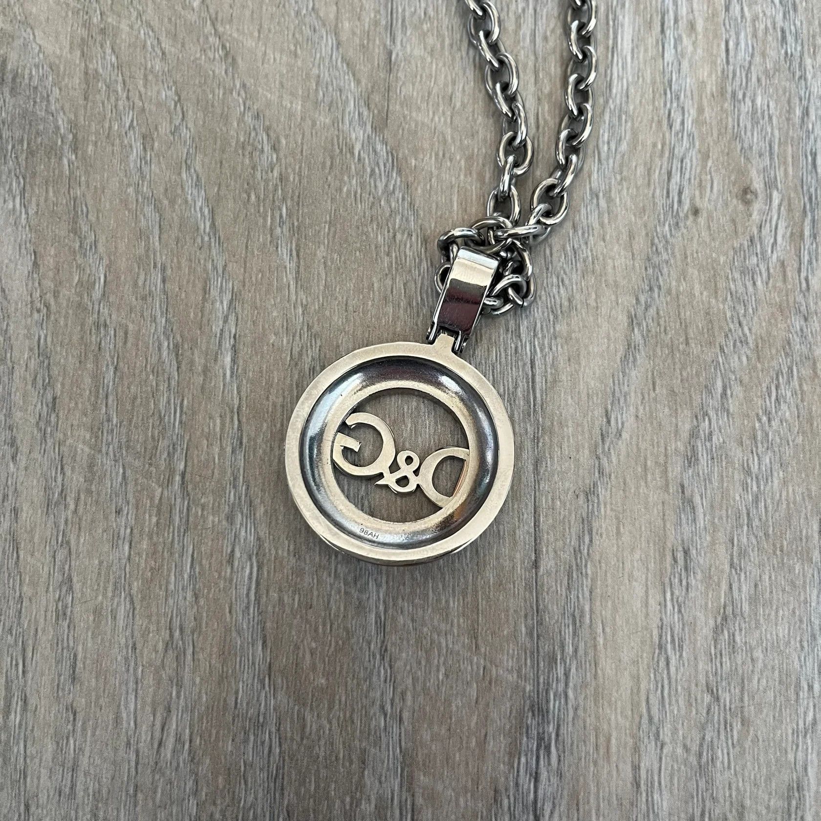 Dolce & Gabbana Dolce & Gabbana 2000's Round D&G Logo Necklace Size ONE SIZE - 5 Thumbnail