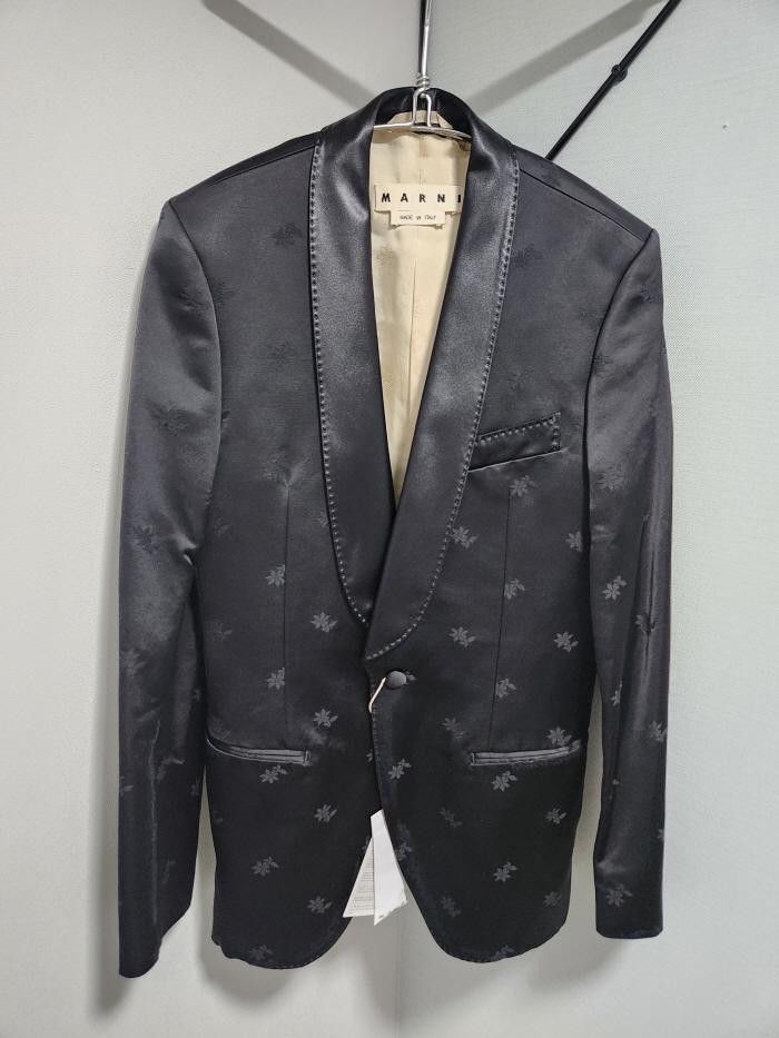 Marni Marni floral embroidered smoking jacket Size US S / EU 44-46 / 1 - 6 Thumbnail