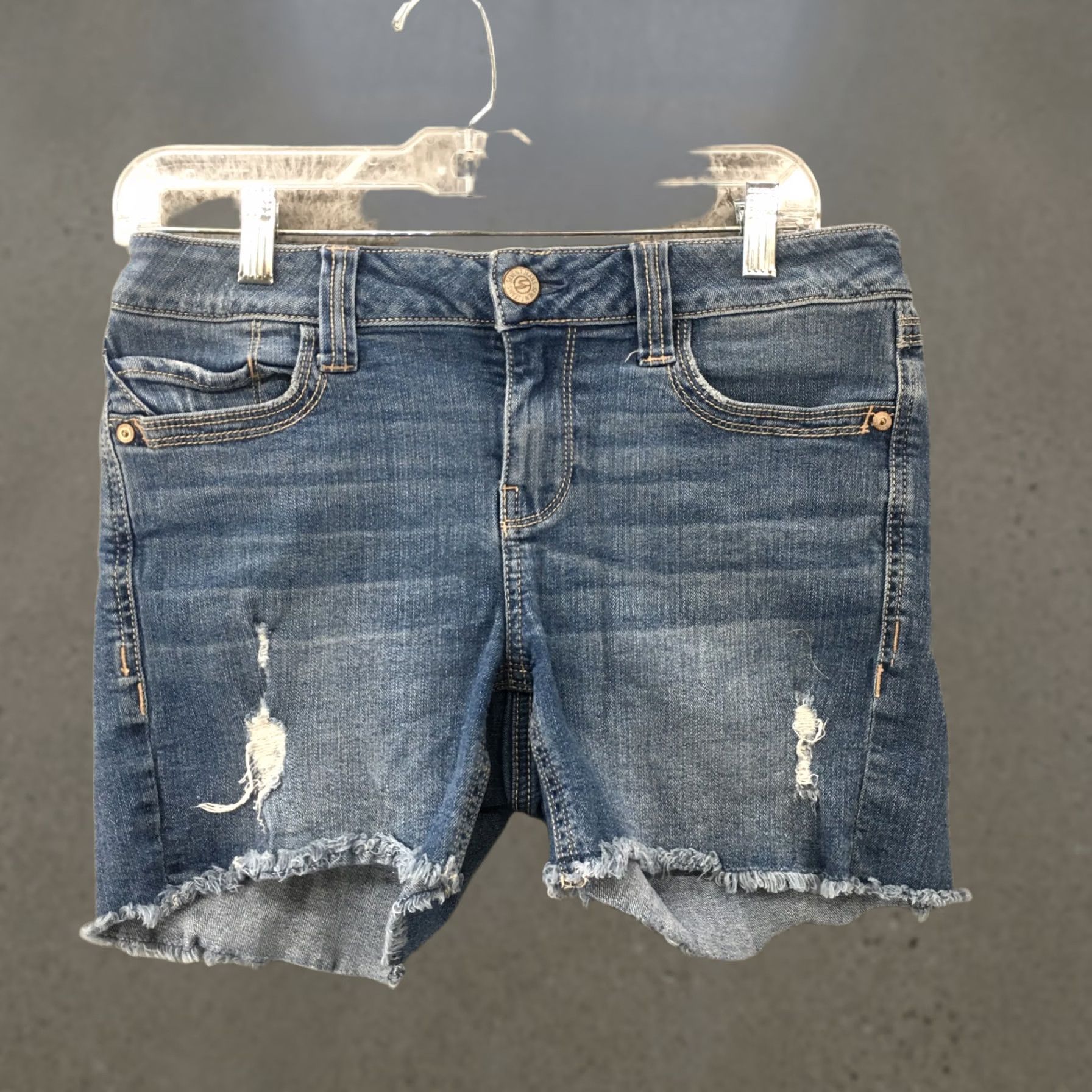 Vintage Seven7 Cut Off Shorts Womens 6 Blue Distressed Denim High Rise Zip Fly Raw Hem Size 28" / US 6 / IT 42 - 1 Thumbnail
