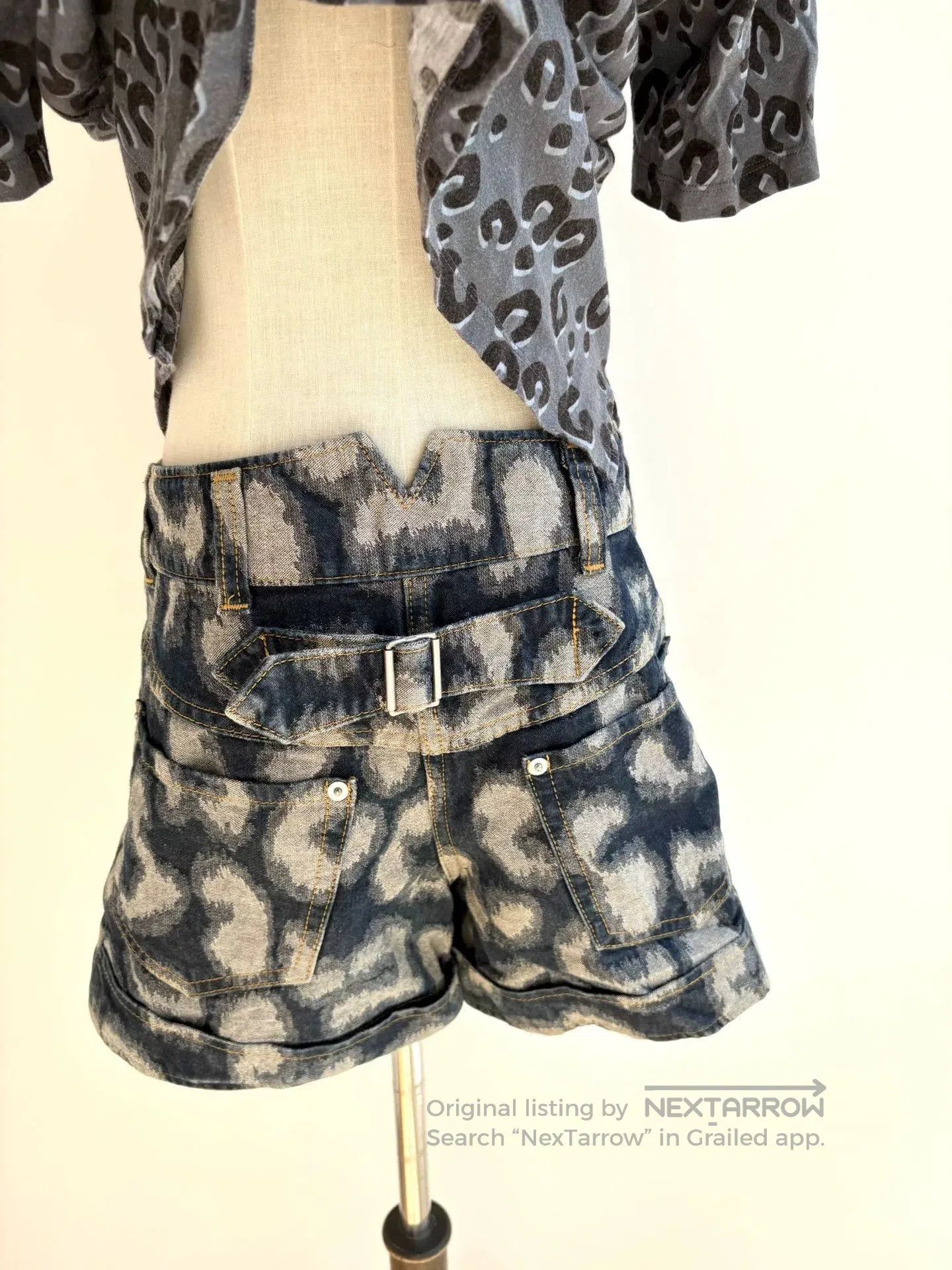 Vivienne Westwood vivienne westwood gray leopard print t. Size L / US 10 / IT 46 - 5 Thumbnail
