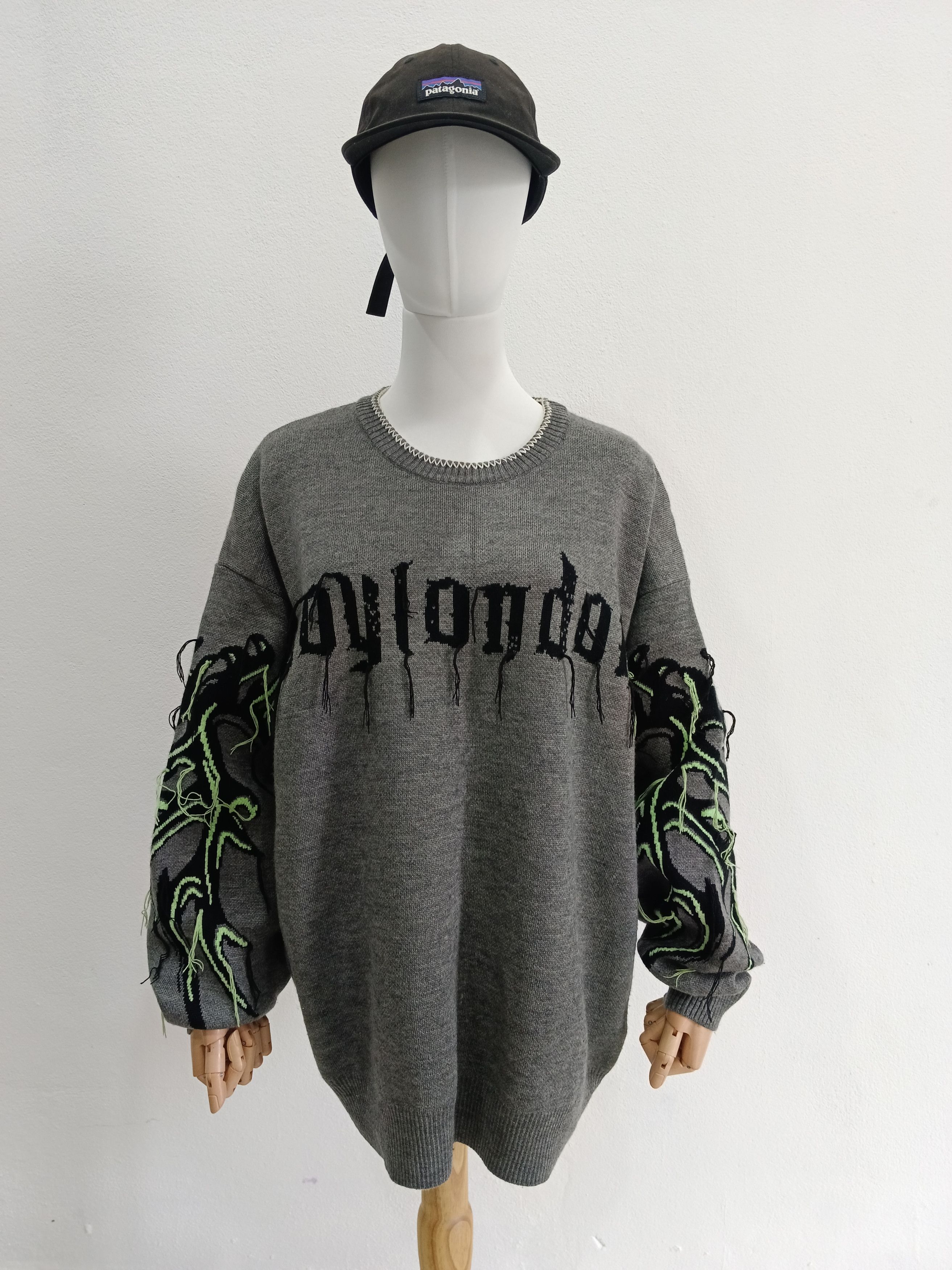 Boy London Boy London Oversized Knit Sweater - Flame Graphics Size US M / EU 48-50 / 2 - 1 Thumbnail