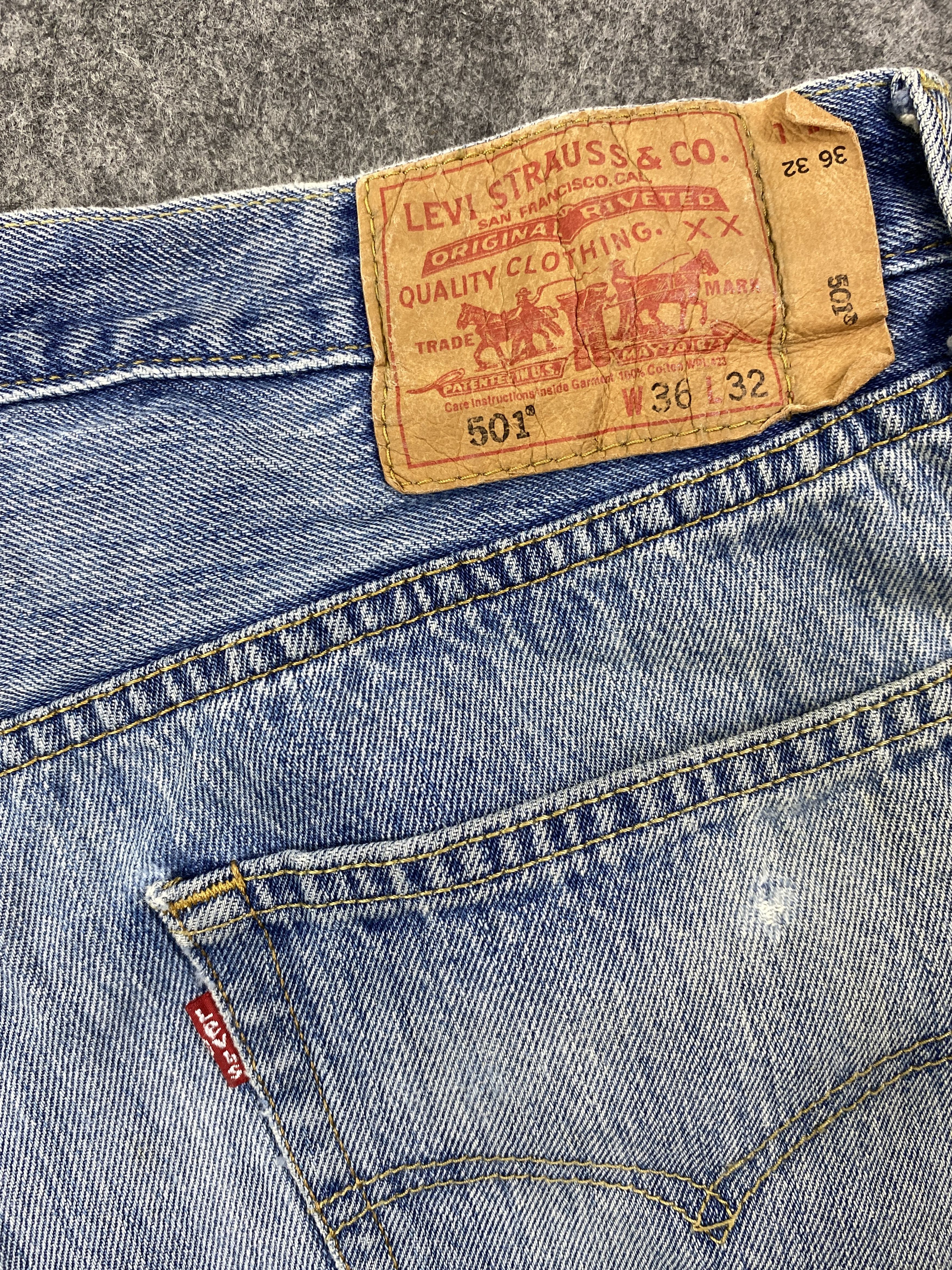 Japanese Brand Light Blue Wash Vintage Levi's 501 34x31.5 Denim -JN1646 Size US 34 / EU 50 - 9 Thumbnail