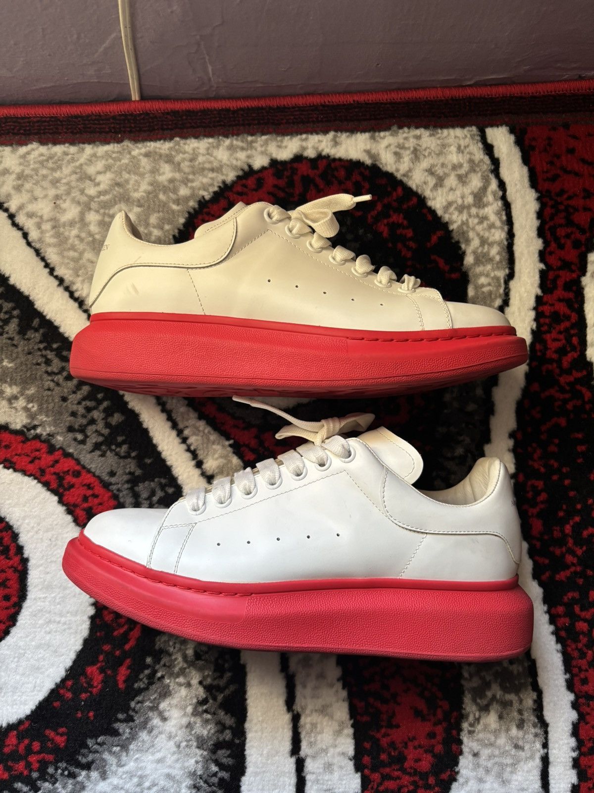 Alexander McQueen Alexander McQueen oversized sneaker Size US 10 / EU 43 - 2 Thumbnail