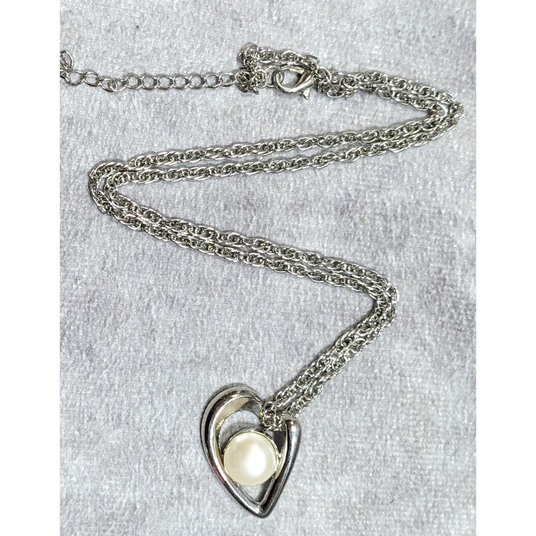 Other Romantic Abstract Heart Pendant Necklace With Pearl Accent Size ONE SIZE - 6 Thumbnail