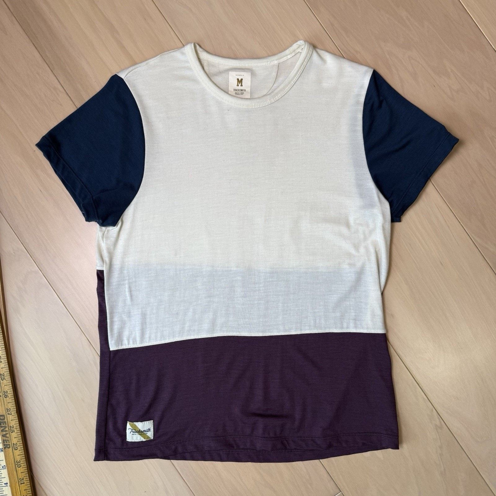 Tracksmith New England Tracksmith Merino Wool Shirt Women's Multicolor Short Sleeve Size M / US 6-8 / IT 42-44 - 3 Thumbnail