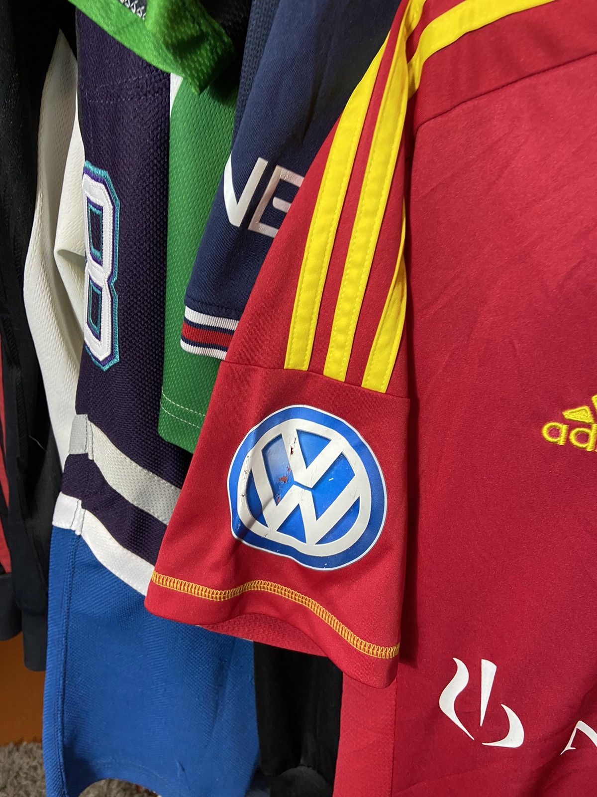 Vintage FC BASEL VINTAGE SOCCER FOOTBALL JERSEY BLOCK CORE STYLE Y2K Size US S / EU 44-46 / 1 - 3 Thumbnail