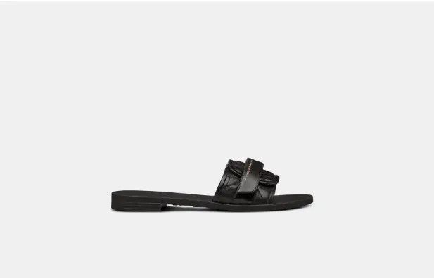 o1bcso1str0524 Slide in Black