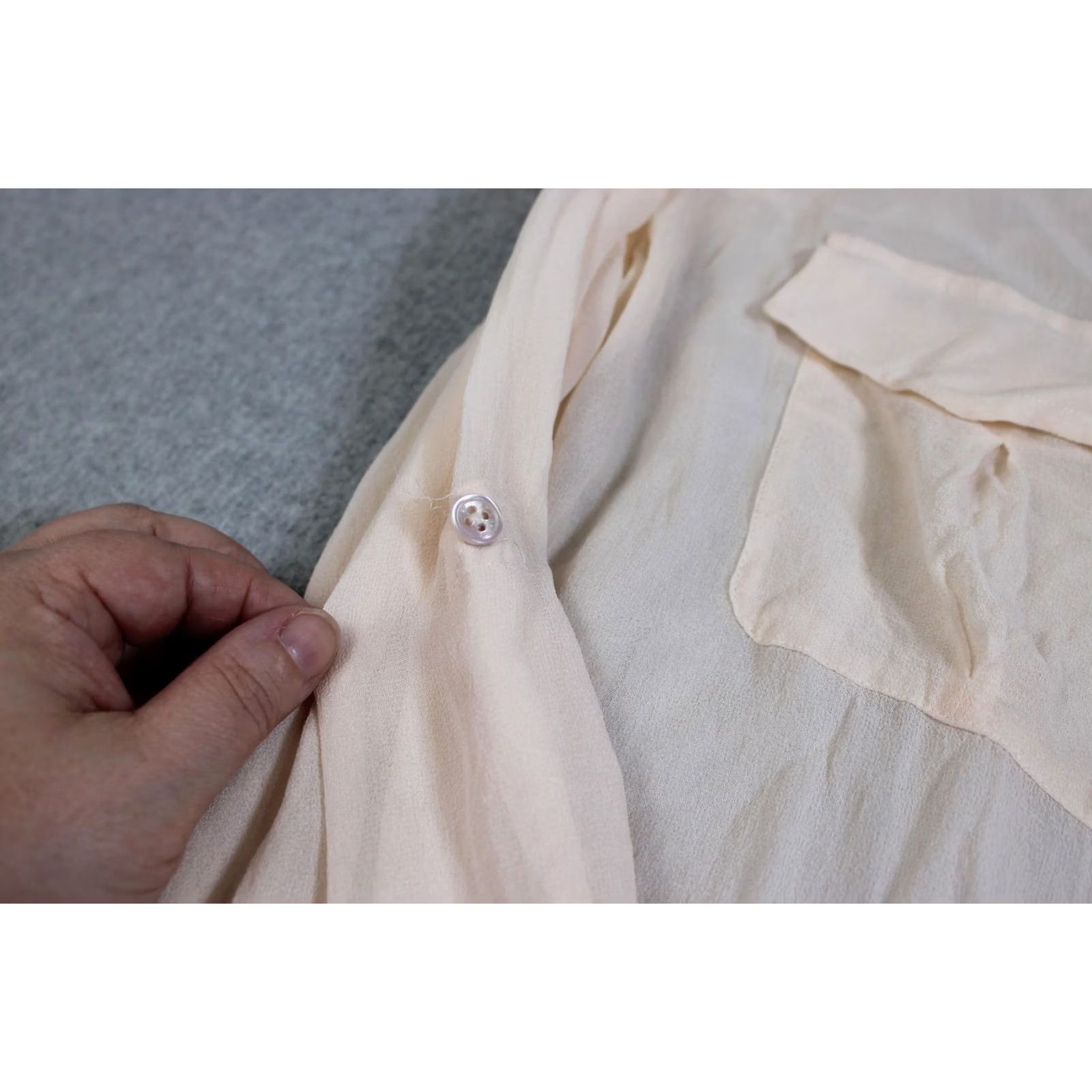 Equipment Equipment Silk Shirt Women L Pink Sheer Button Roll Tab Office Bohemian 90s? No Vintage Official? Size L / US 10 / IT 46 - 5 Thumbnail
