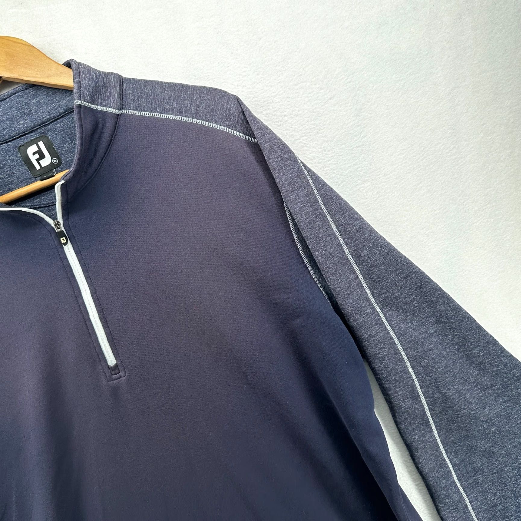 Footjoy FootJoy Sweatshirt Men's XL Long Sleeve Quarter Zip Pullover Mock Neck Blue Gray Solid Winter Classic Comfort Size US XL / EU 56 / 4 - 5 Thumbnail