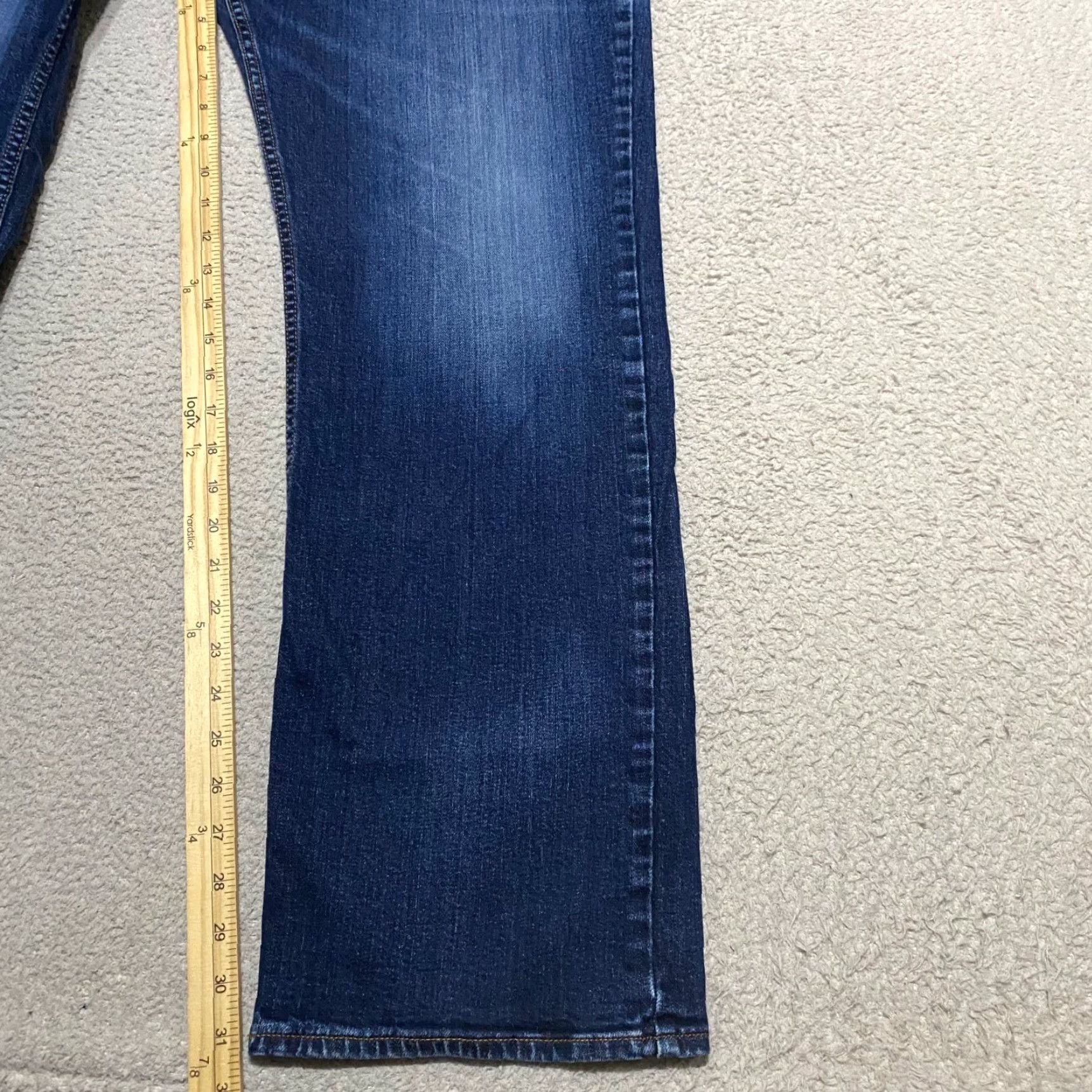 Old Navy Old Navy Jeans Mens 38x34 Blue Denim Dark Wash Straight Leg Mid Rise Jeans Mens Regular 5-Pocket Denim Blue 90s Classic Mens Size US 38 / EU 54 - 5 Thumbnail