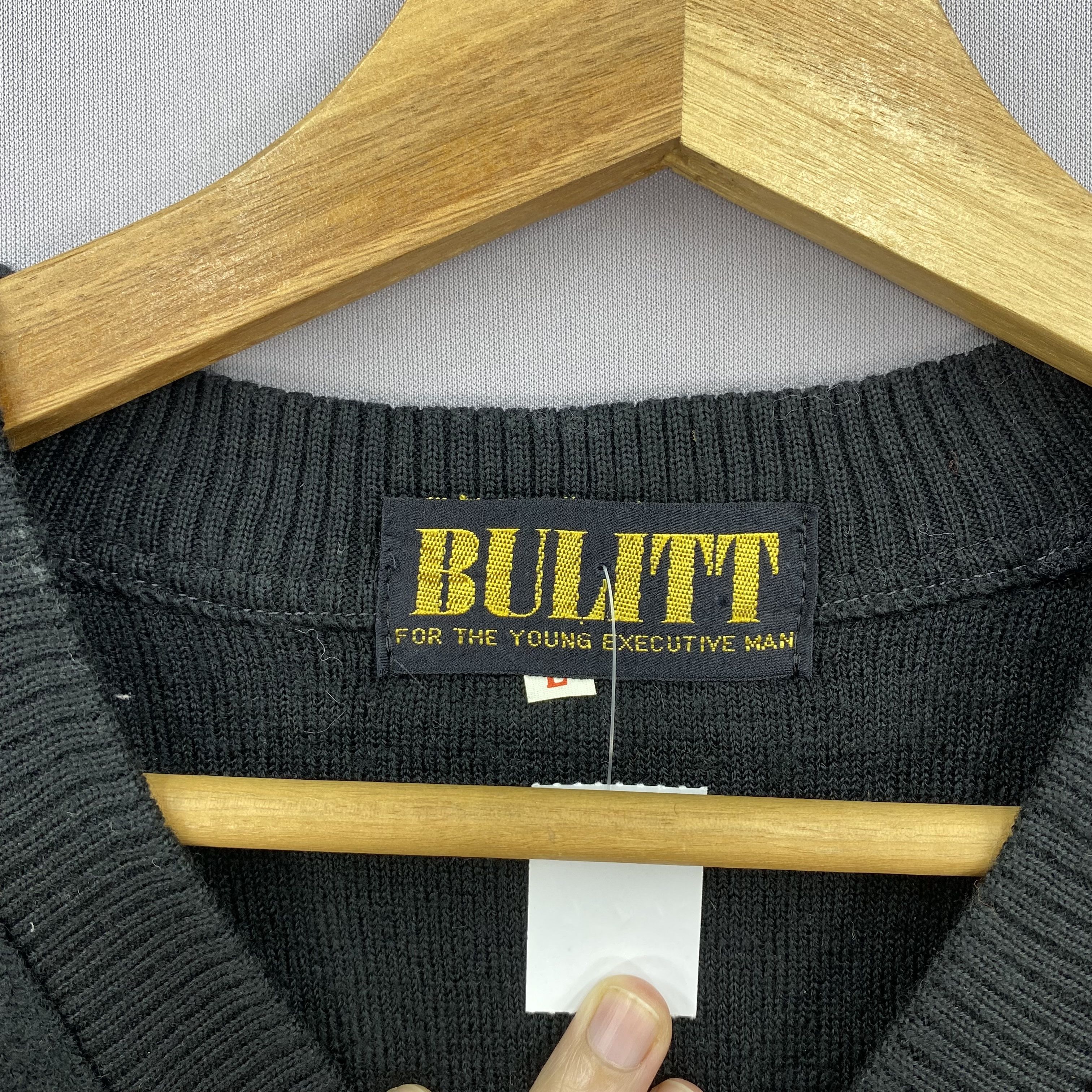 Japanese Brand Vintage Bulitt V-Neck Knit Sweatshirt Pullover Wool Jumper Size US S / EU 44-46 / 1 - 5 Thumbnail