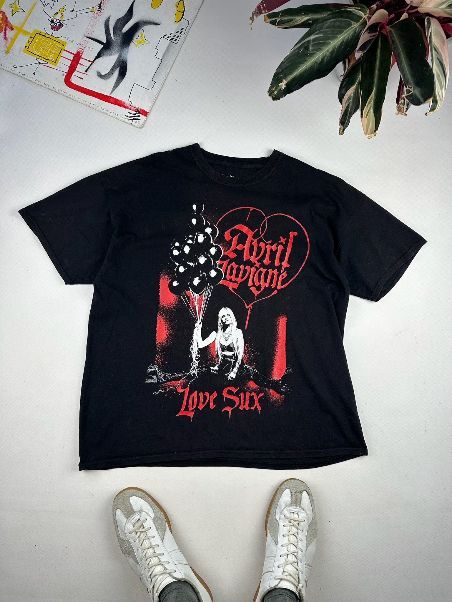 Band Tees Avril Lavigne Vintage Rock T Shirt Size US M / EU 48-50 / 2 - 1 Thumbnail
