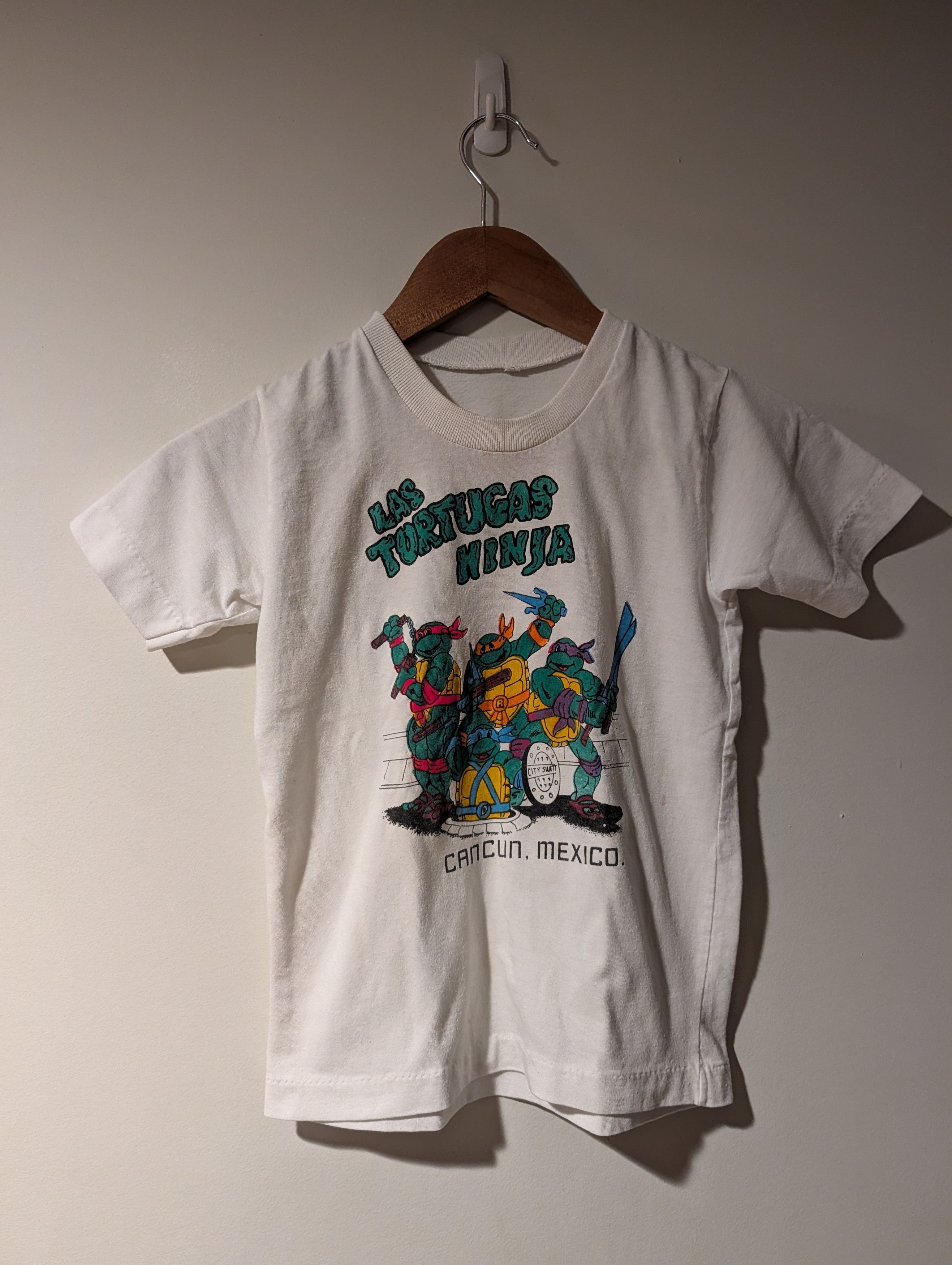 Vintage 90s Teenage Mutant Ninja Turtles Kids Small T-Shirt