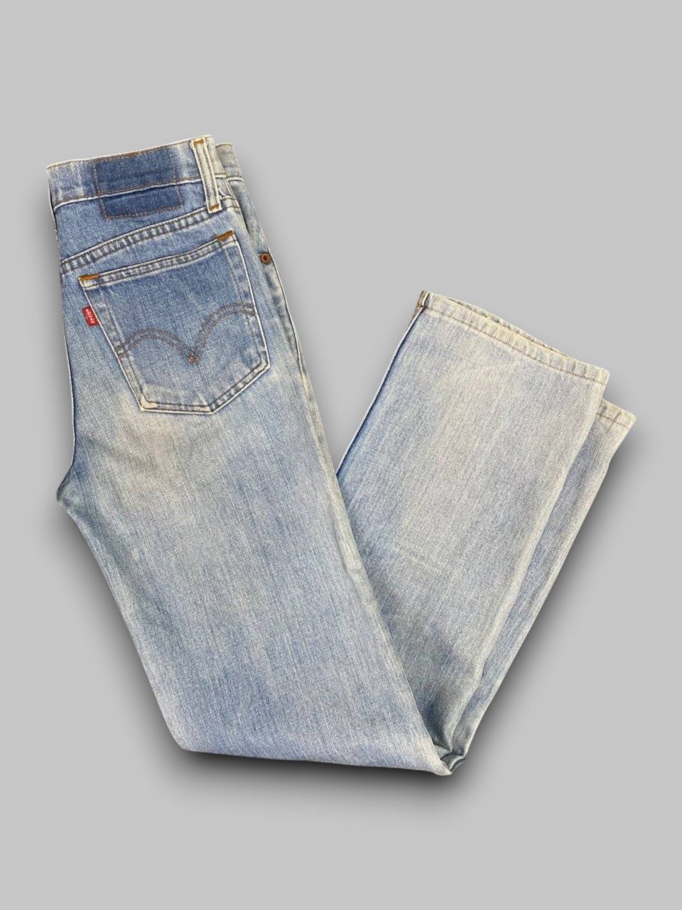Levi's vintage levis lightwash denim nice design Size US 28 / EU 44 - 1 Thumbnail