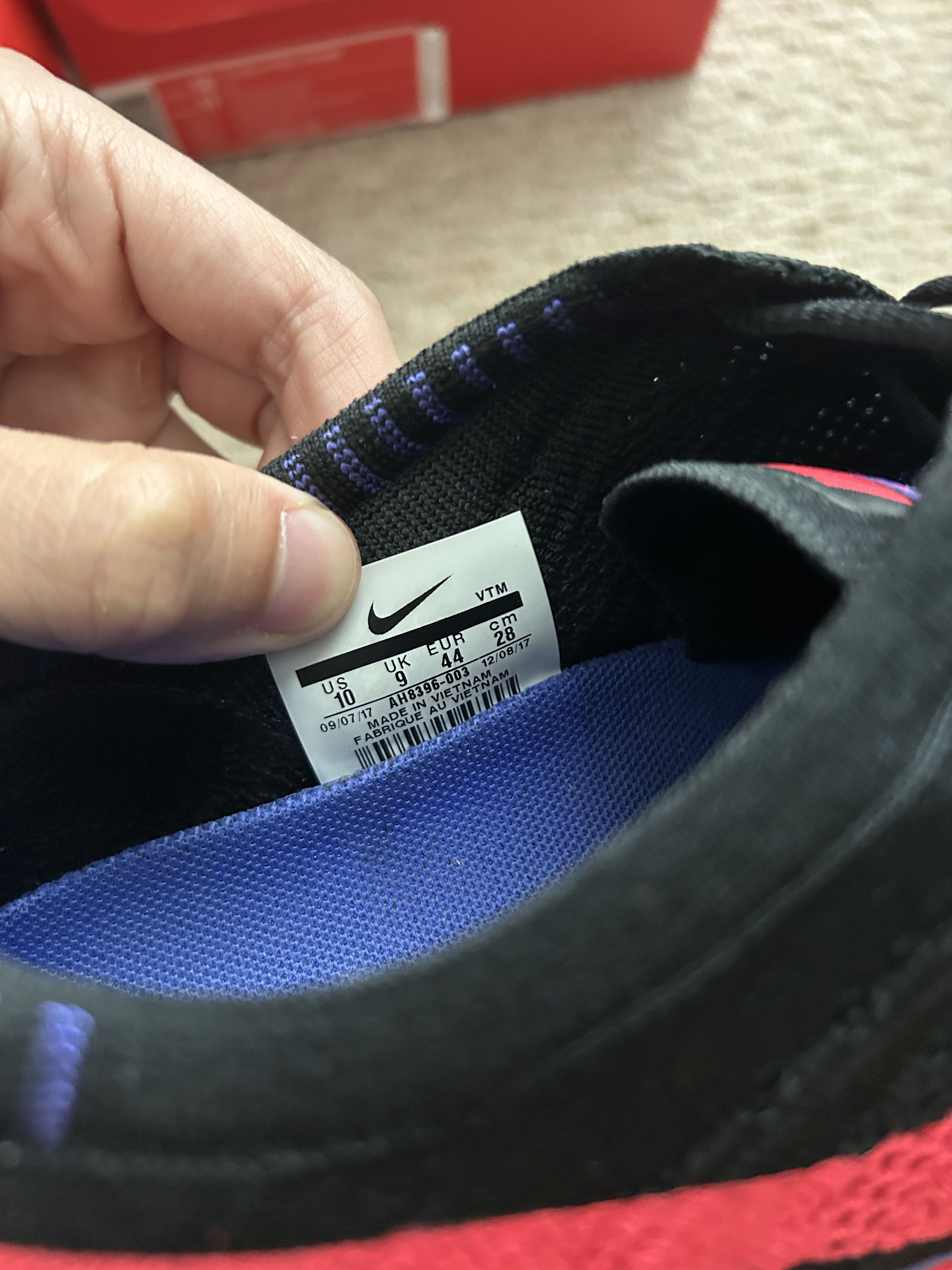 Nike Nike Flyknit Trainer Size US 10 / EU 43 - 6 Thumbnail