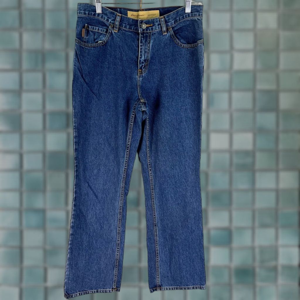 Eddie Bauer Eddie Bauer Jeans Women Reg Fit Straight Leg Denim Size 8 Blue 30X32 Size 30" / US 8 / IT 44 - 1 Thumbnail