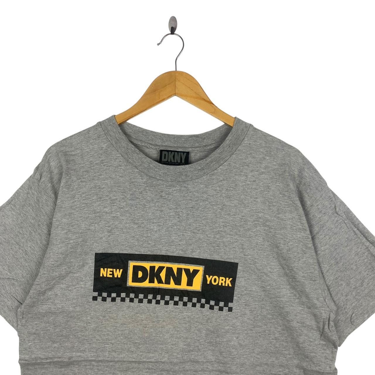 Vintage Vintage 90’ DKNY NEW YORK Donna Karan Box Logo Tee Size M / US 6-8 / IT 42-44 - 2 Thumbnail